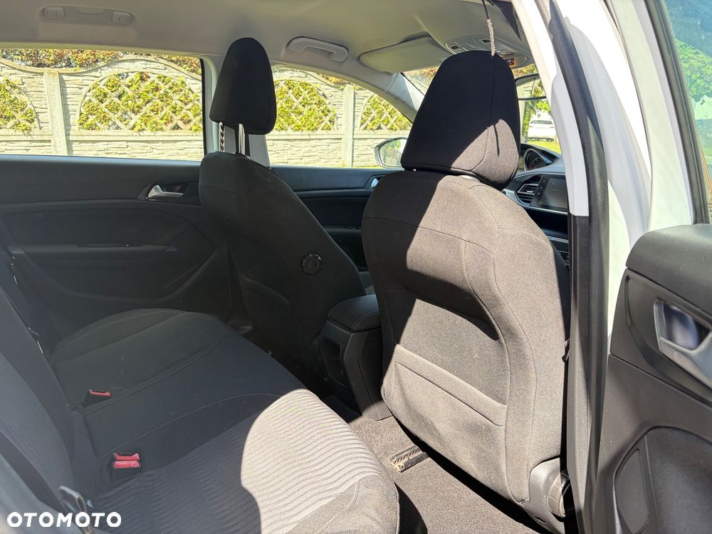 Peugeot 308 - 14