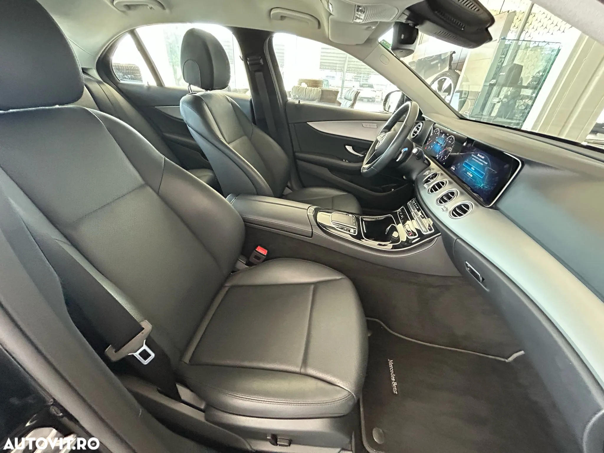 Mercedes-Benz E 220 d 9G-TRONIC Avantgarde - 13