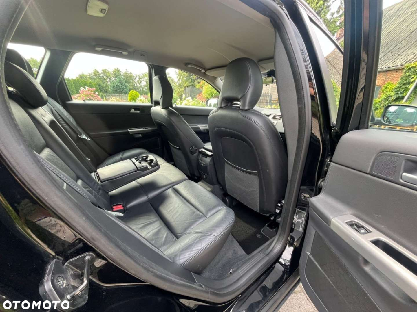 Volvo V50 - 11