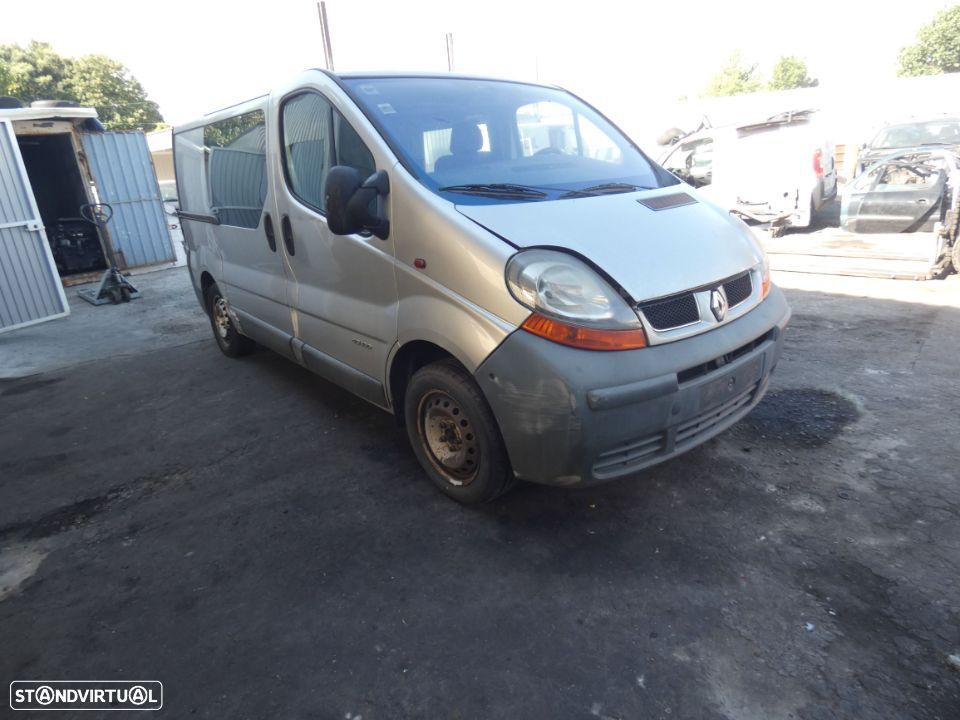 Renault Trafic de 2005 para peças - 1