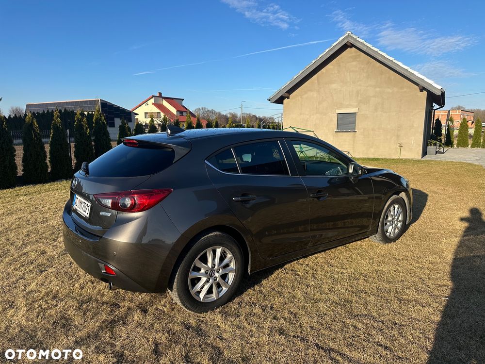 Mazda 3 1.5 D Skypassion - 10