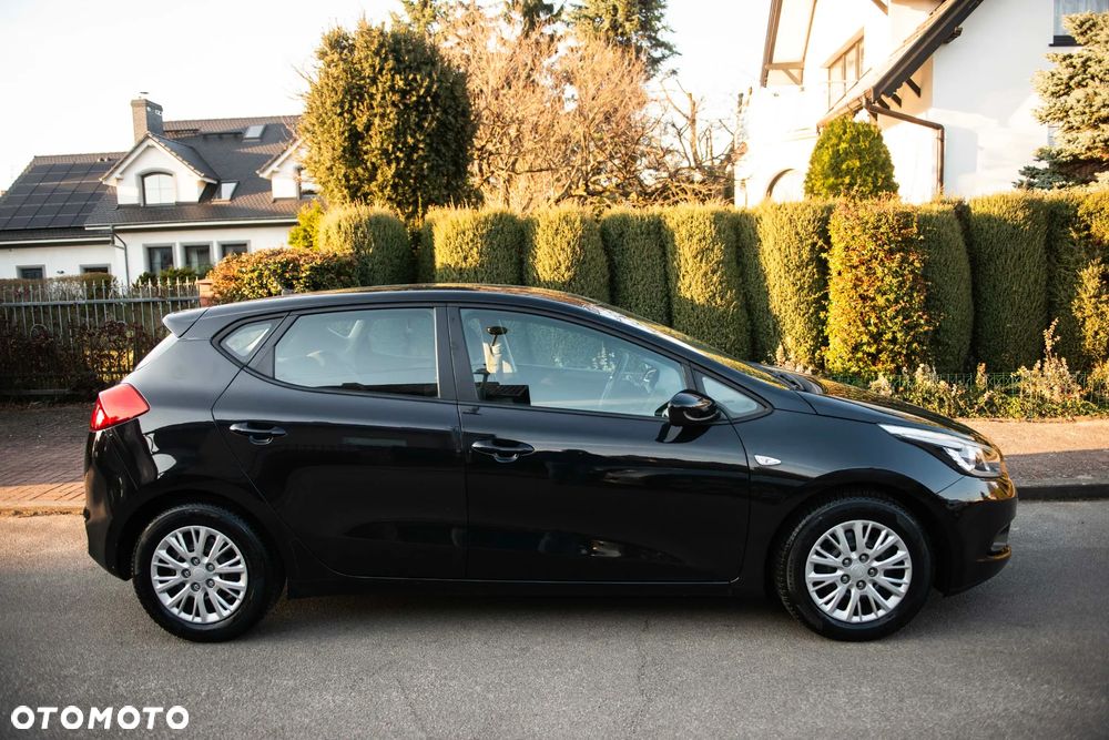 Kia Ceed 1.4 CVVT Edition 7 - 3