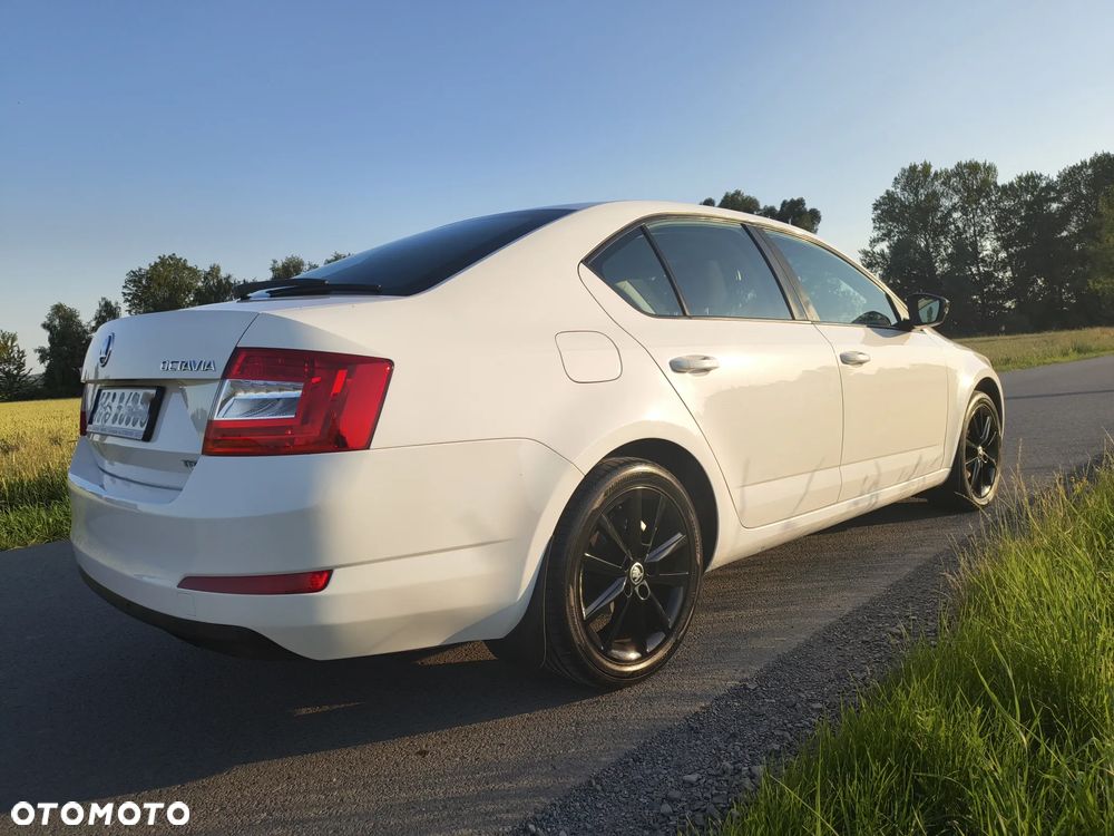 Skoda Octavia 1.6 TDI Elegance - 2
