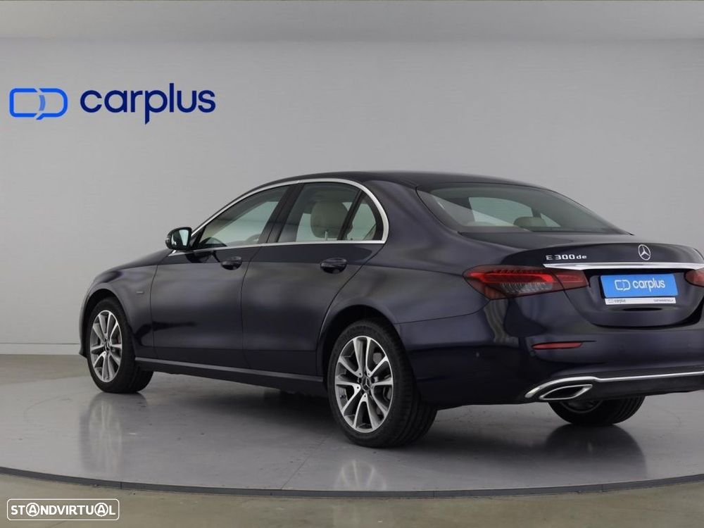 Mercedes-Benz E 300 de AMG Line - 5