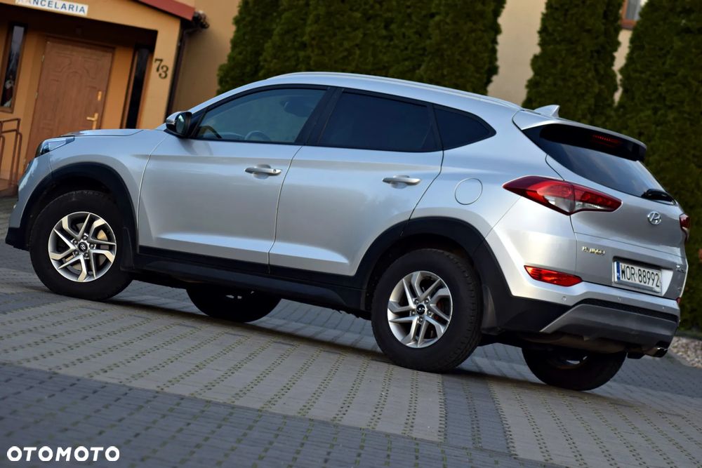 Hyundai Tucson 2.0 CRDi 4WD Automatik Style - 14