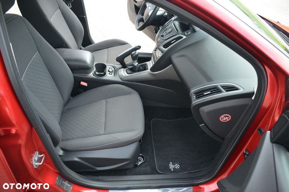Ford Focus - 20