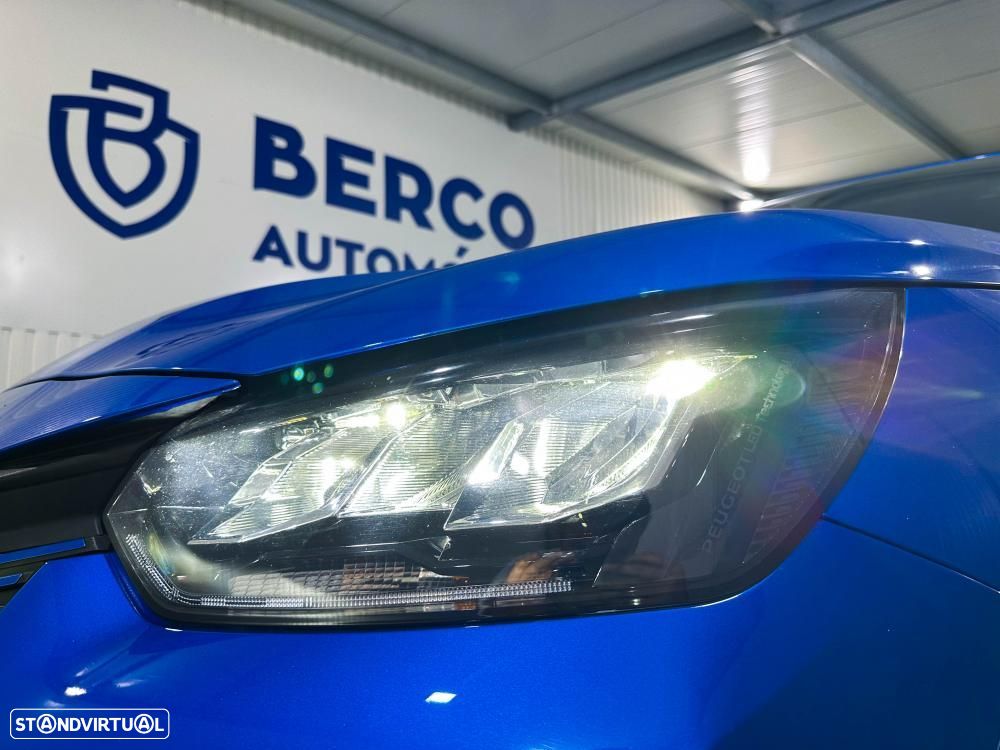 Peugeot 208 1.2 Hybrid Allure e-DCS6 - 14