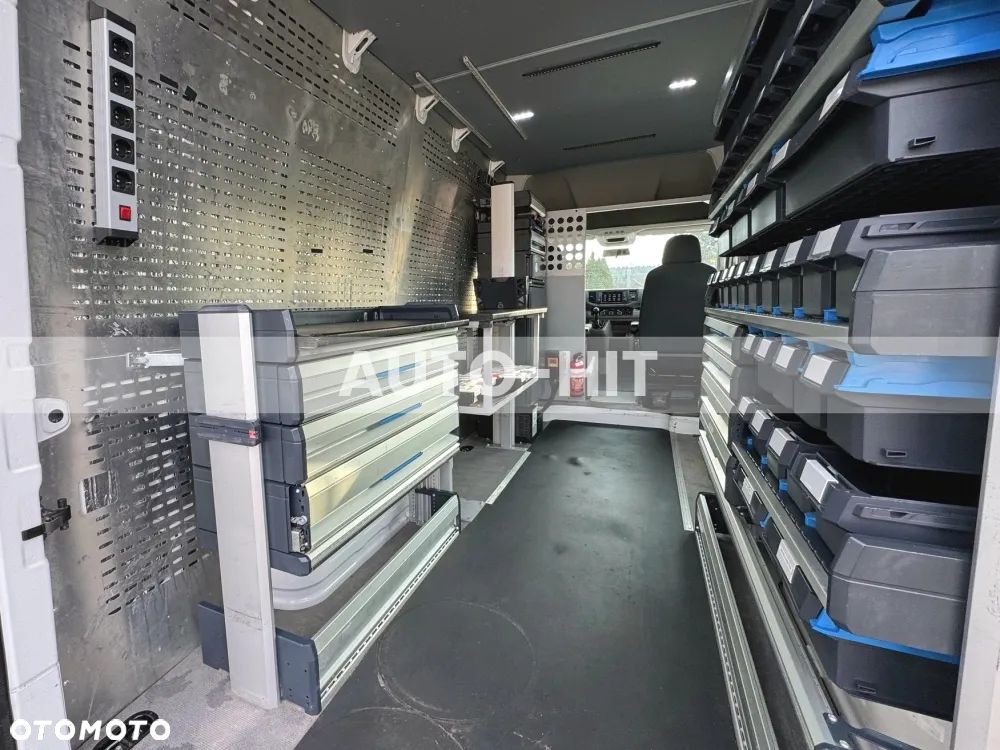 Volkswagen Crafter - 16