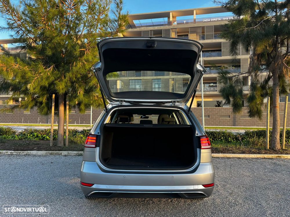 VW Golf Variant 1.6 TDi Confortline - 4