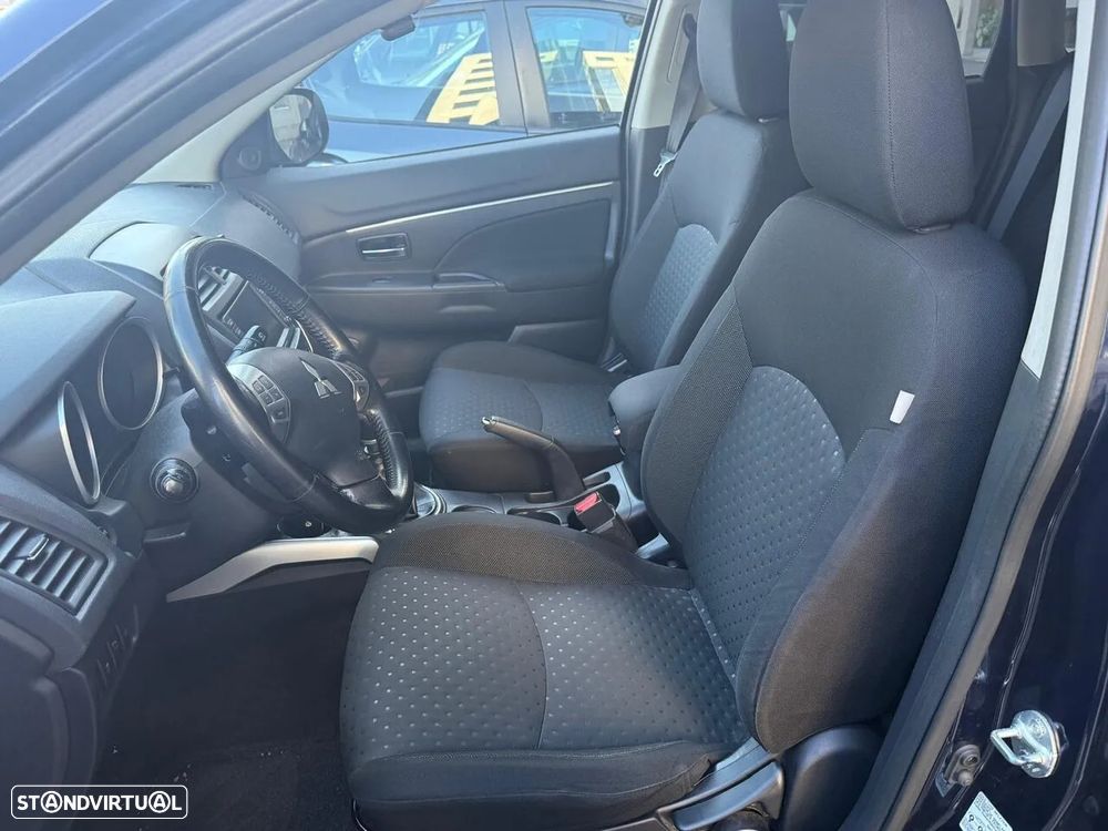 Mitsubishi ASX 1.8 DI-D Instyle NAVI - 12