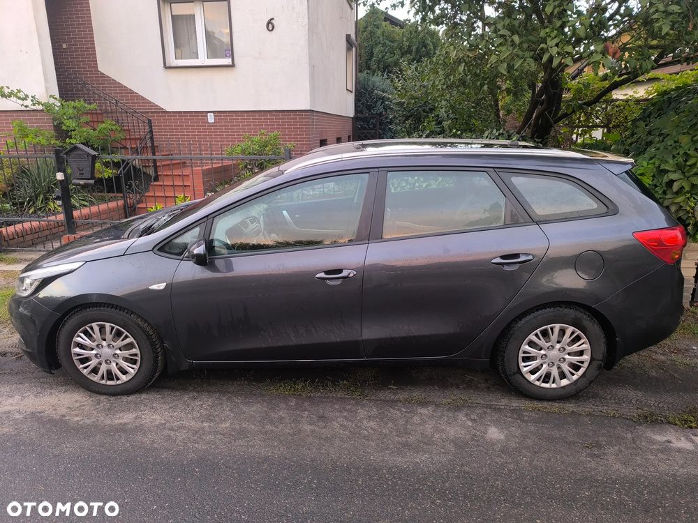 Kia Ceed 1.6 GDI M - 4