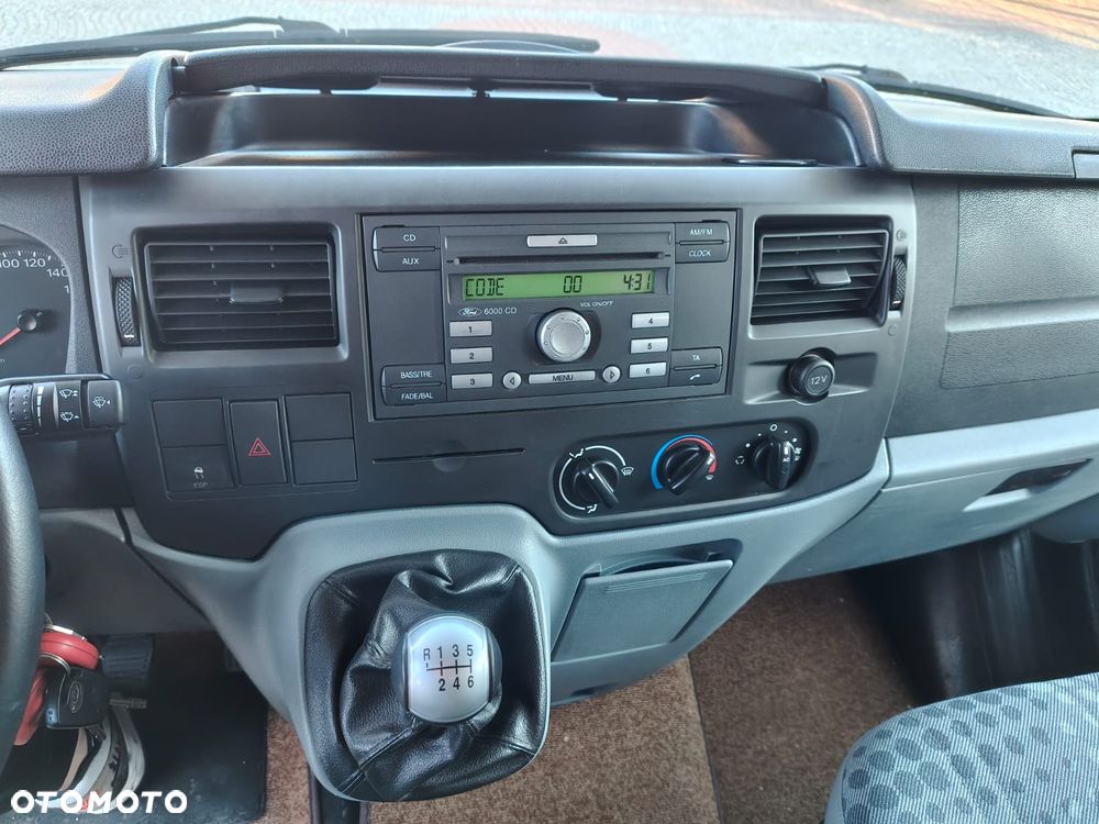 Ford TRANSIT - 14