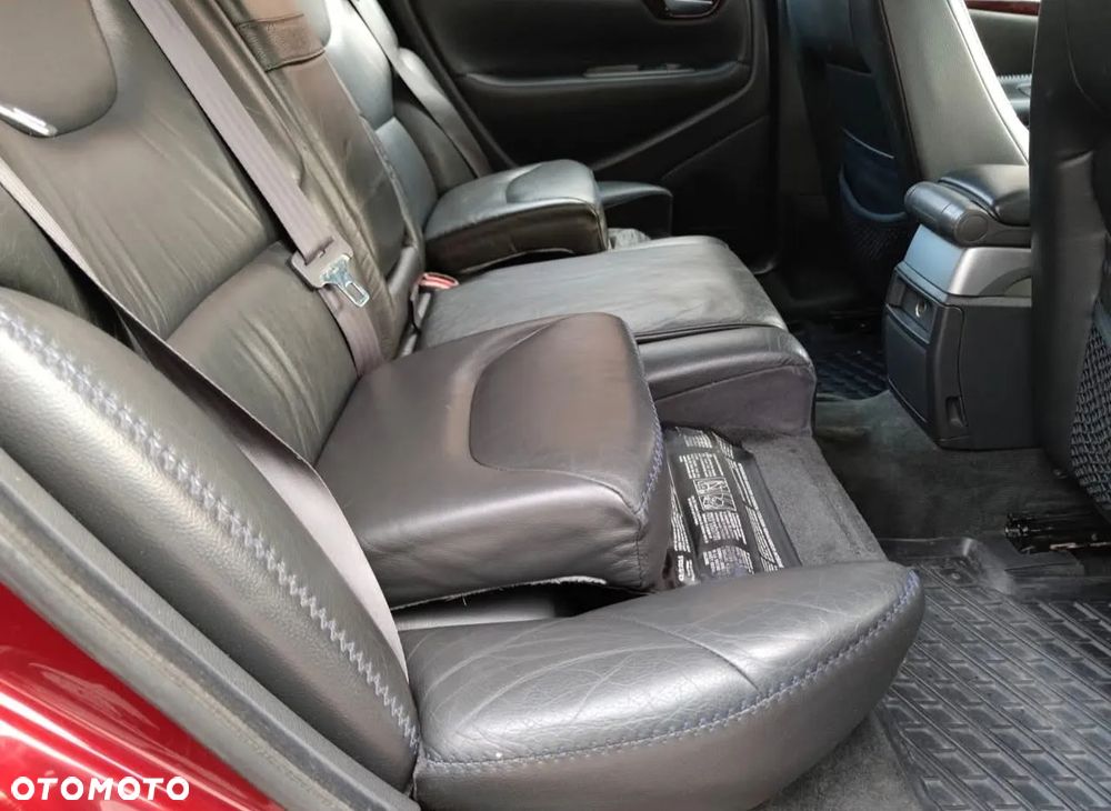 Volvo XC 70 - 13