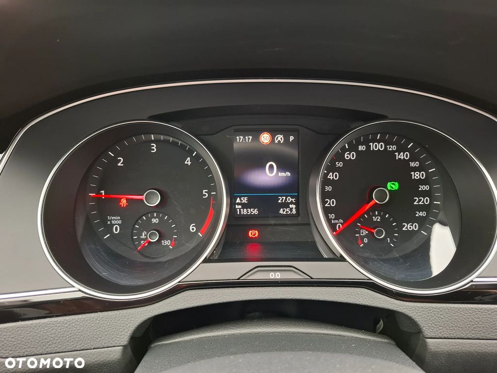 Volkswagen Passat Variant 2.0 TDI EVO Business DSG - 19
