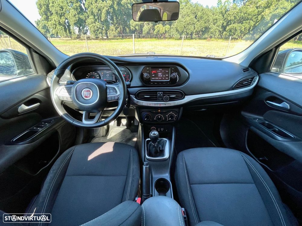 Fiat Tipo Station Wagon 1.3 M-Jet Lounge - 11