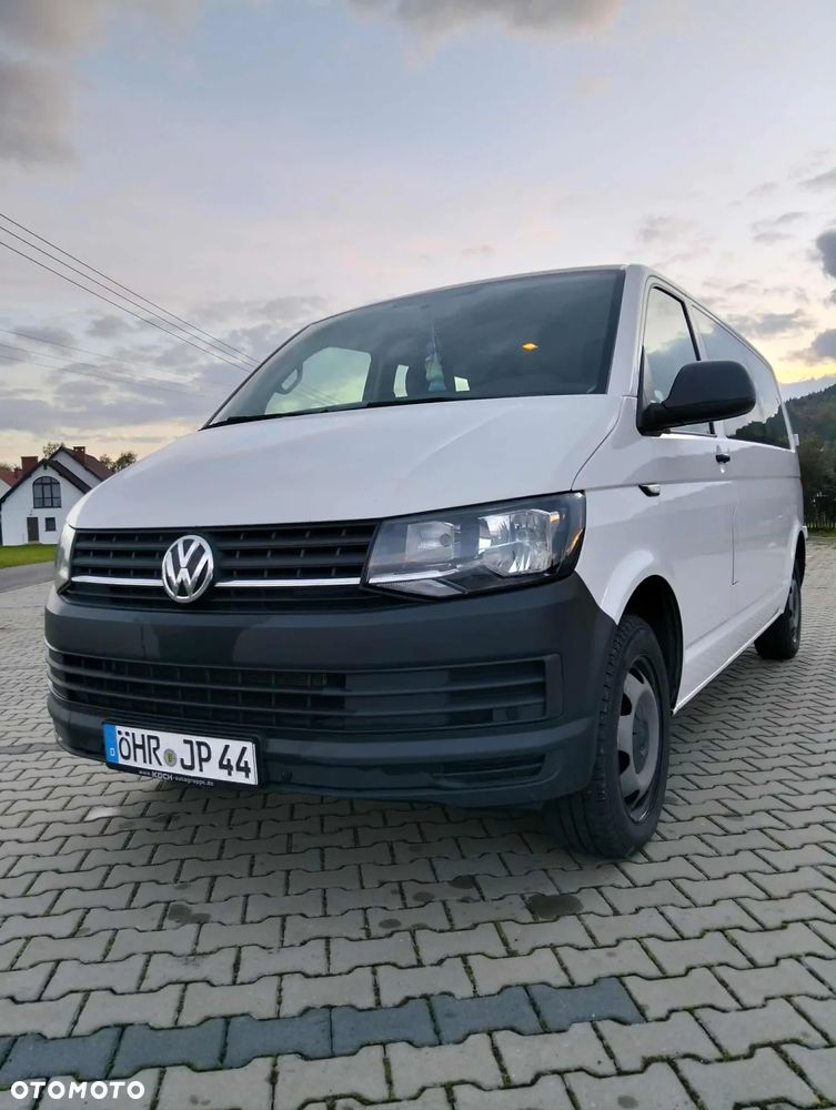 Volkswagen Transporter DSG Lang - 2