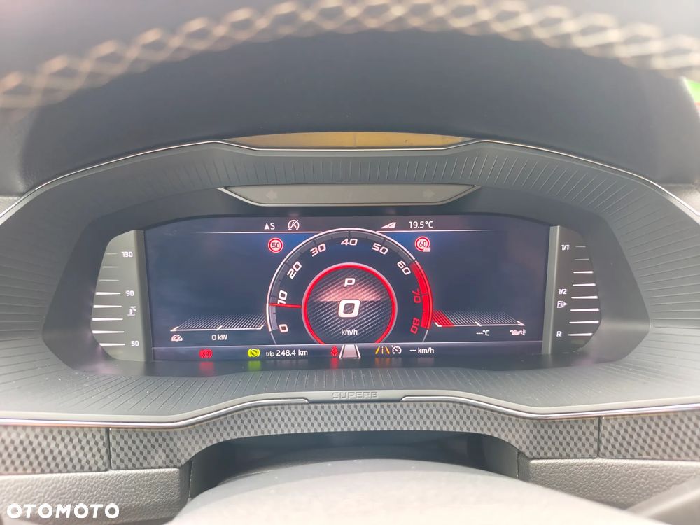 Skoda Superb 2.0 TSI 4x4 DSG Sportline - 23