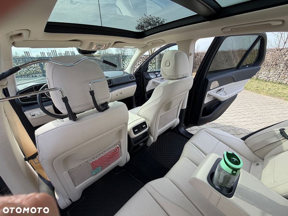 Mercedes-Benz GLE - 24