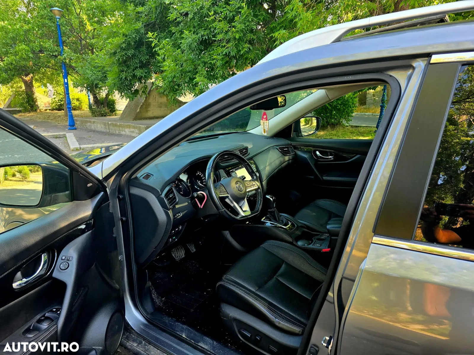 Nissan X-Trail 1.7 dCi Xtronic N-Connecta - 11