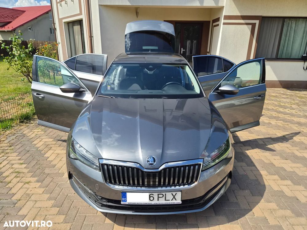 Skoda Superb 2.0 TDI DSG Ambition - 34