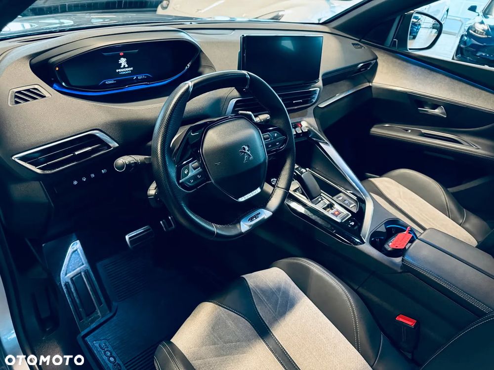 Peugeot 3008 1.6 PureTech HYbrid4 GT S&S EAT8 - 12
