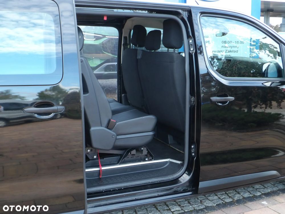 Opel Vivaro - 11