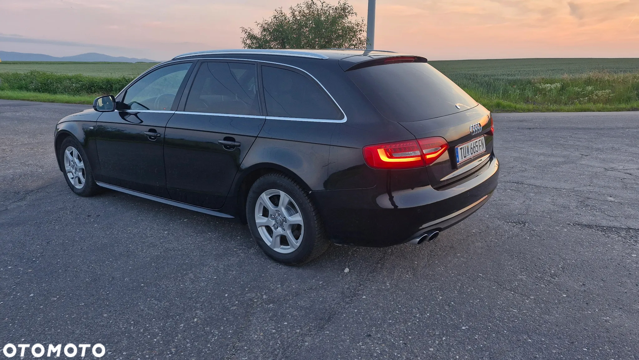 Audi A4 Avant 2.0 TDI DPF S line Sportpaket - 10