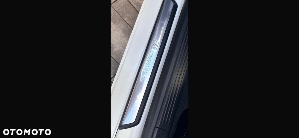 Volvo V40 D2 Geartronic RDesign - 13