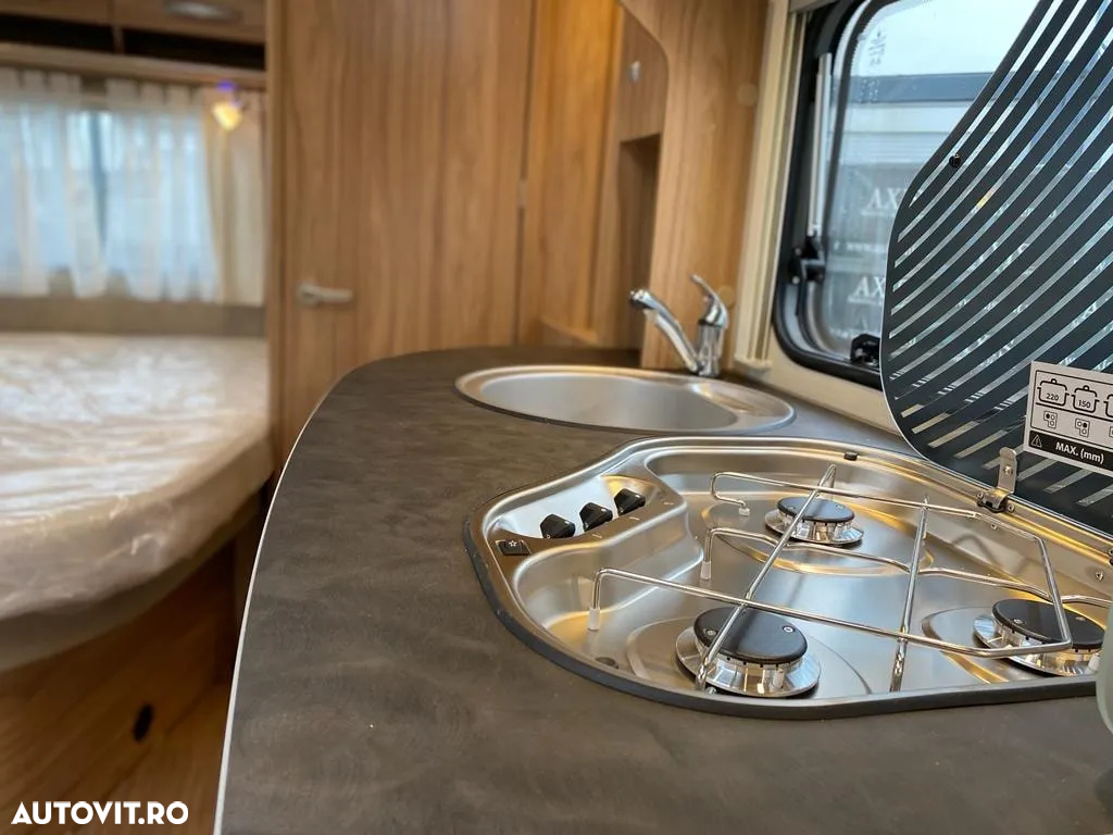 Hymer-Eriba Nova Light 465 - 5