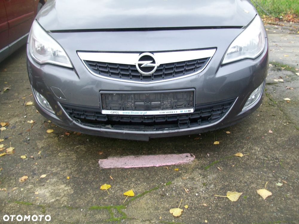 zderzak przedni opel astra j Z177 - 1