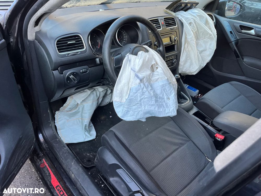 Dezmembrez VW Volkswagen Golf 6 1,6 TDI 2011 negru CAY - 7