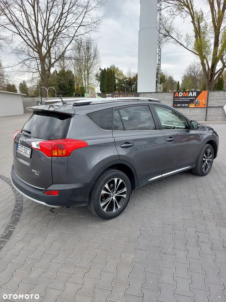 Toyota RAV4 2.0 D-4D Prestige - 11