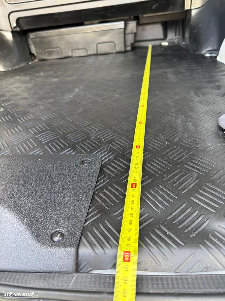 Peugeot Expert 2.0 L1 - 18