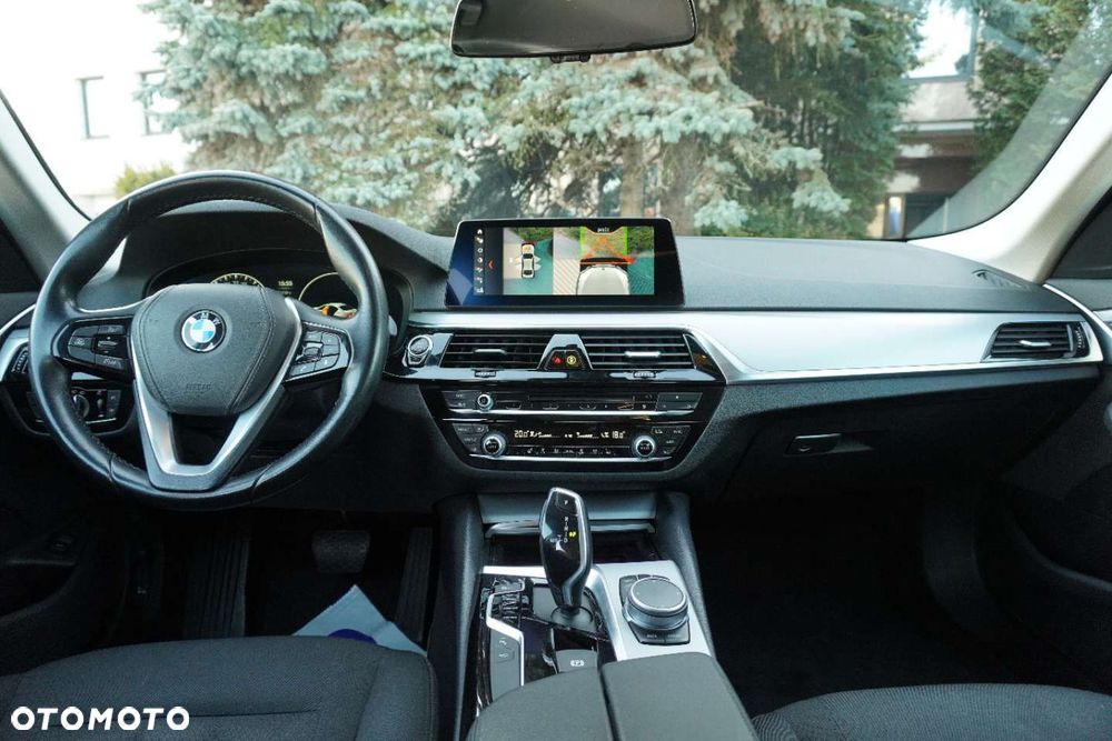 BMW Seria 5 - 18