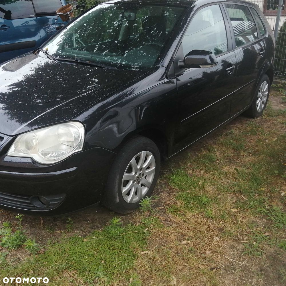 Volkswagen Polo - 1