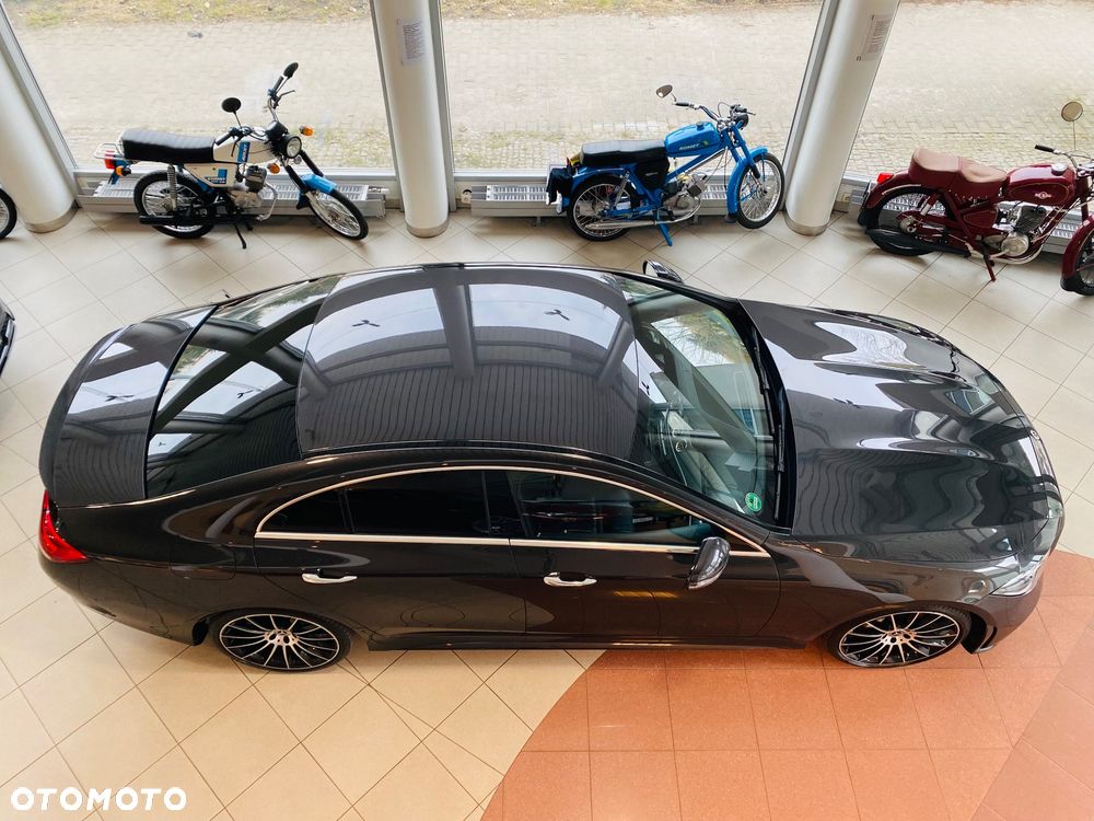 Mercedes-Benz CLS - 13