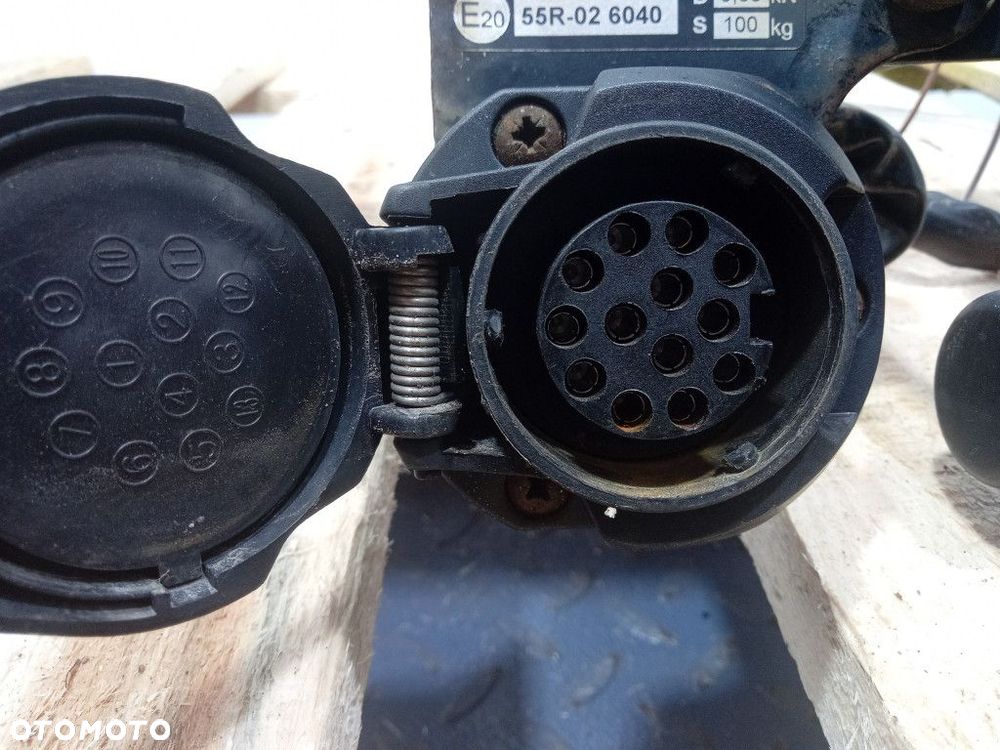 SKODA OCTAVIA IV HAK HOLOWNICZY DO PRZYCZEPY AUTO HAK 55R-02 6040 - 8