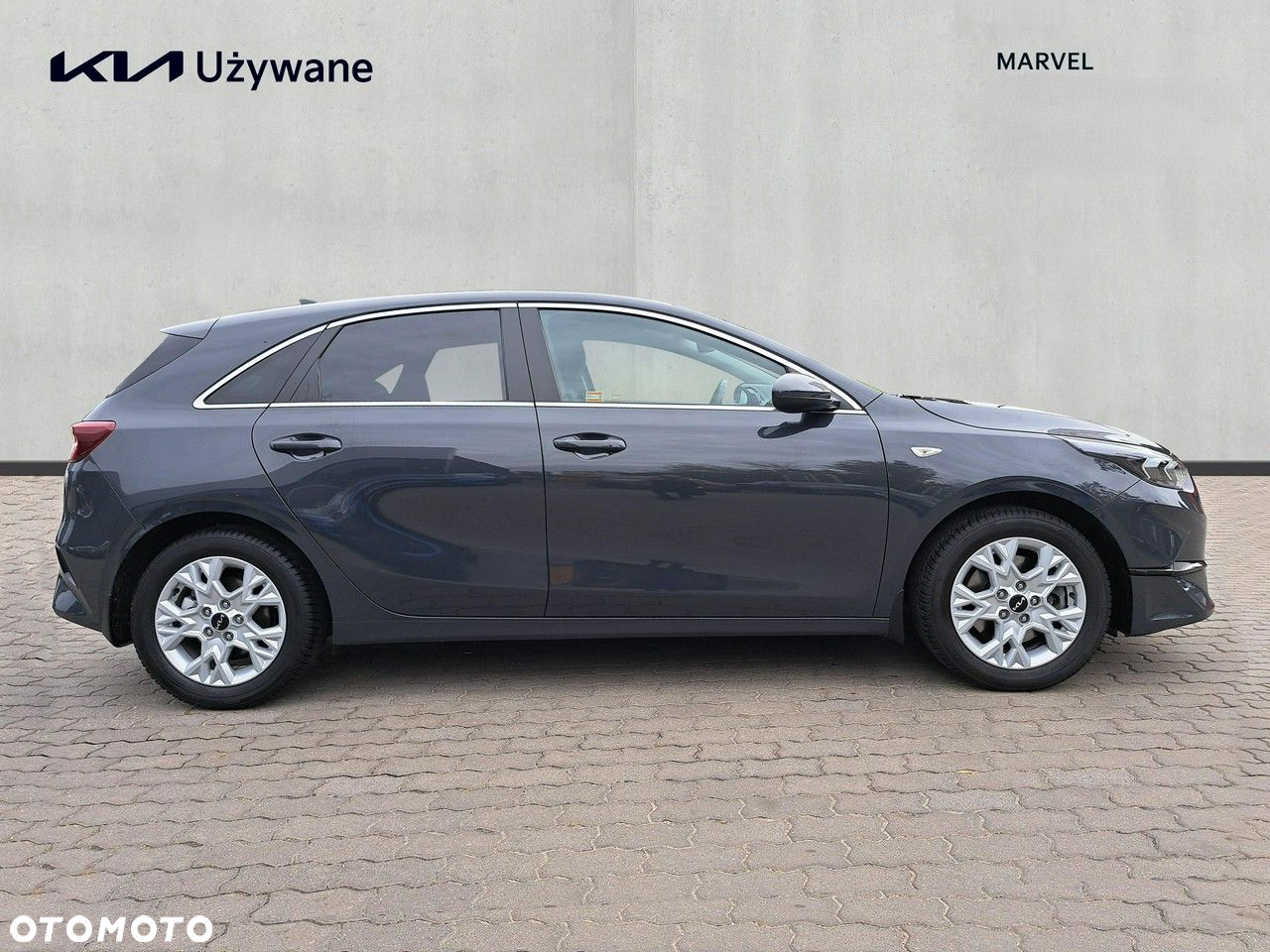 Kia Ceed - 4