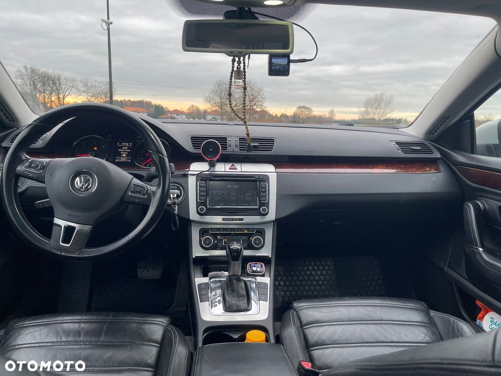 Volkswagen Passat CC 2.0 TDI DSG Exclusive - 13