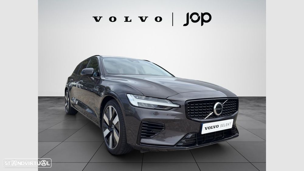 Volvo V60 2.0 T6 AWD TE Plus Dark - 8