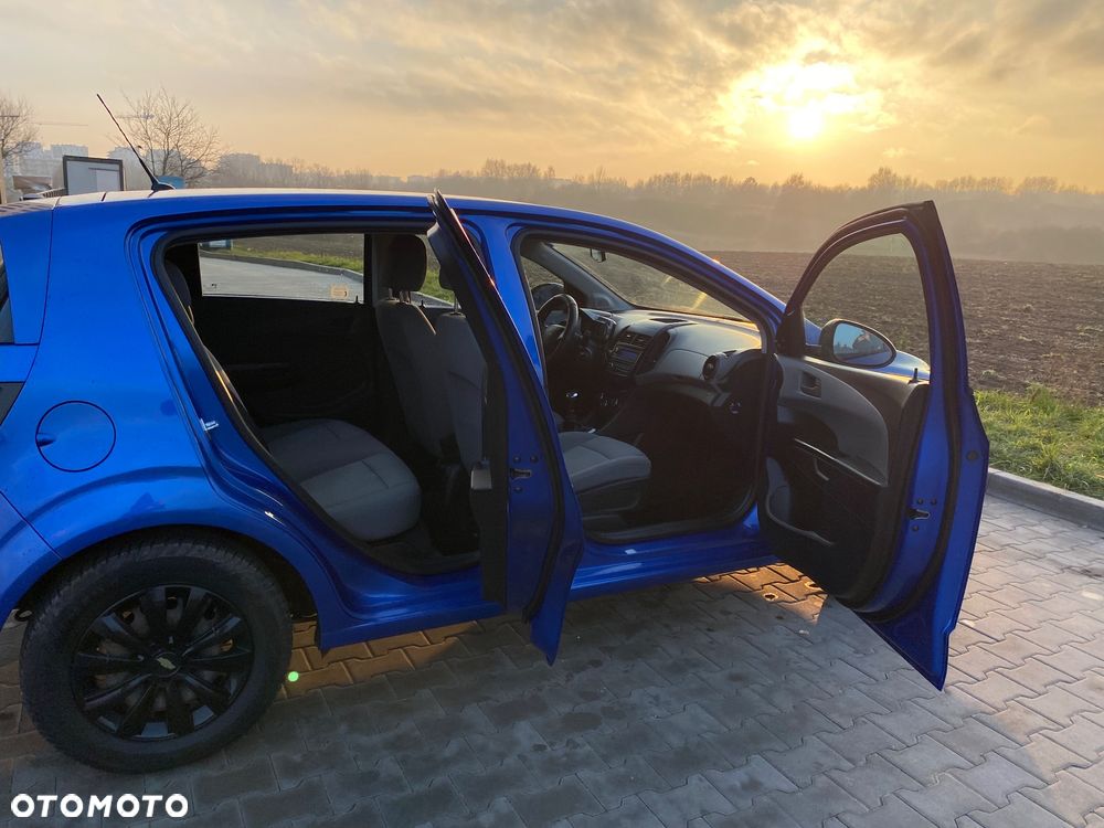 Chevrolet Aveo 1.2 LT+ - 22
