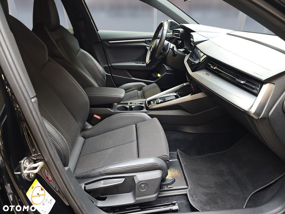 Audi A3 Sportback - 9