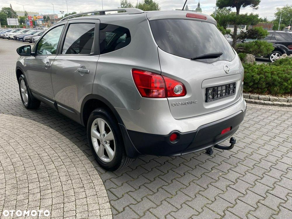 Nissan Qashqai+2 - 5