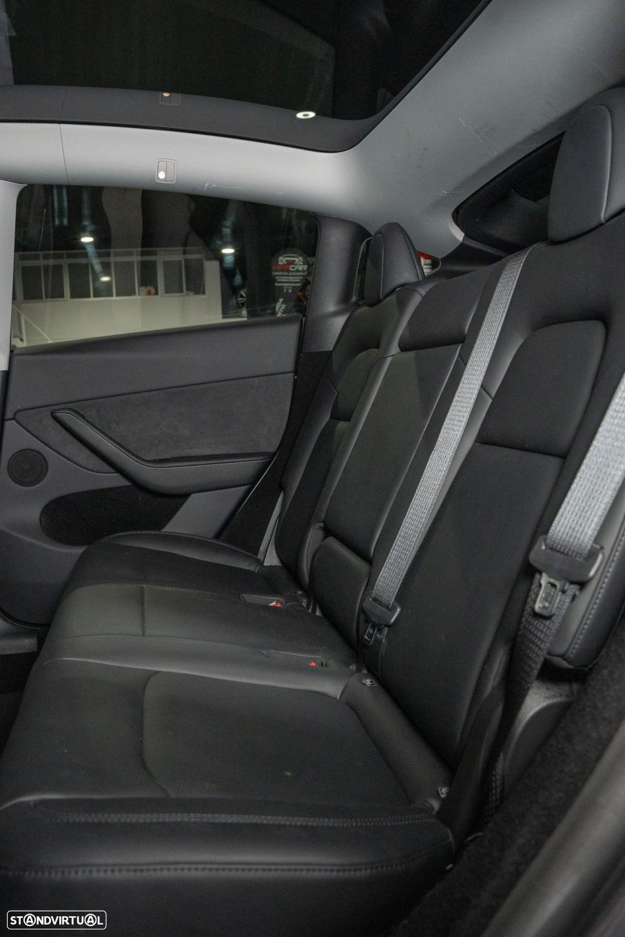 Tesla Model Y Performance Tração Integral - 24