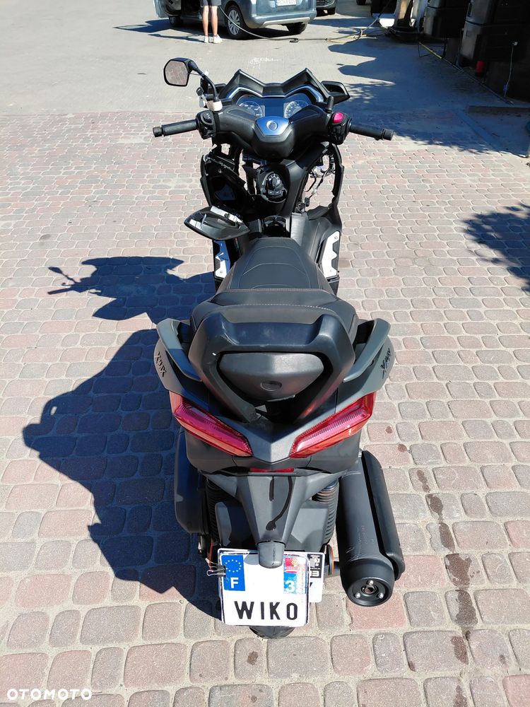 Yamaha X-max - 4