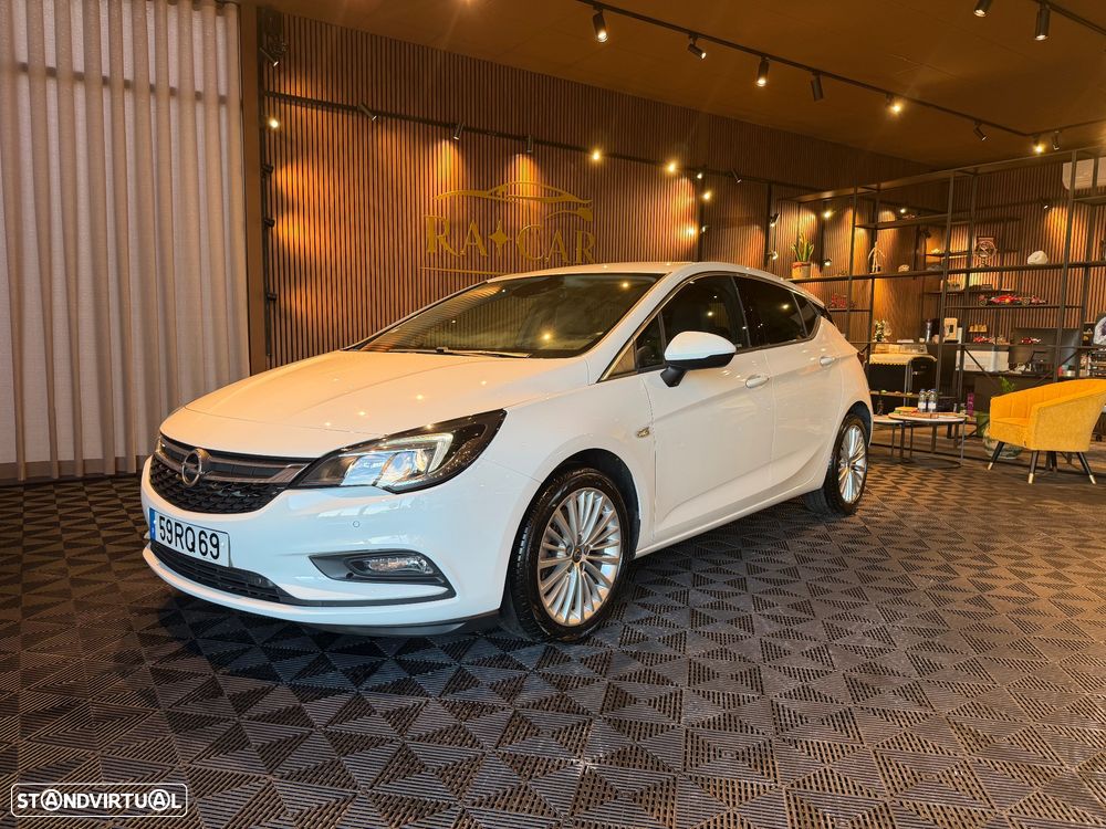 Opel Astra 1.6 CDTI Dynamic Sport S/S - 2