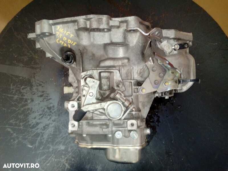 Cutie viteze SUZUKI SWIFT III; 1.3 - 3