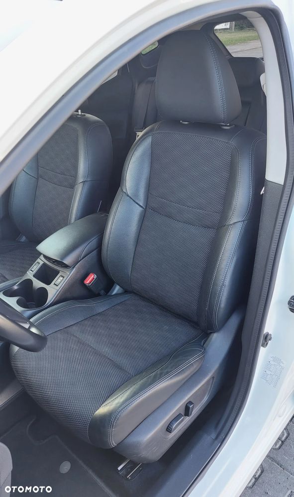 Nissan Qashqai 1.6 DCi Xtronic TEKNA - 13