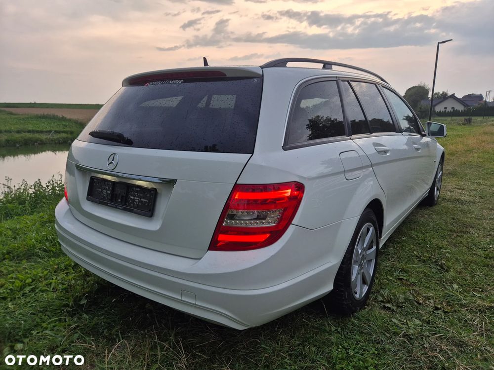 Mercedes-Benz Klasa C 200 CDI DPF (BlueEFFICIENCY) Avantgarde - 26