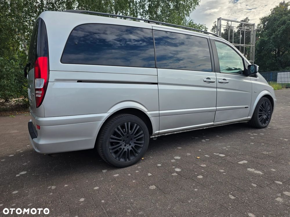 Mercedes-Benz Viano 3.0 CDI Ambiente (długi) - 9